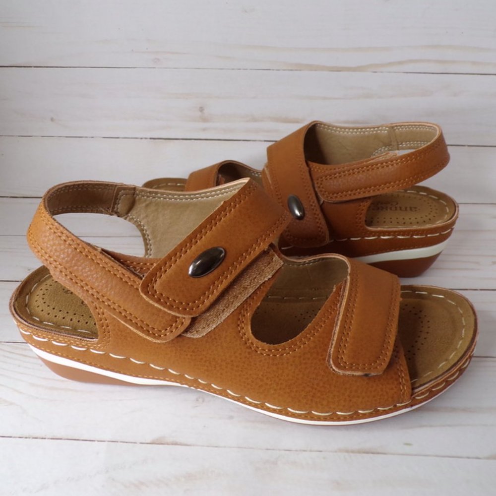 Andrea Confort Sandals Adjustable Straps Brown Size 7 Synthetic Upper